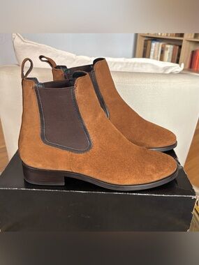 Thursday Boot Duchess Suede Chelsea Boots Womens 10 Cognac Leather Booties